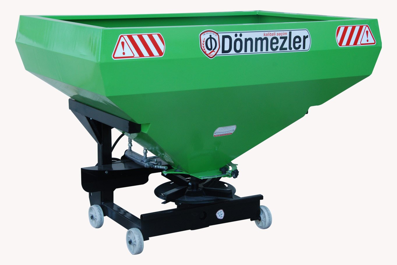 Sermak Dönmezler Tek Diskli Gübre Serpme Makinesi